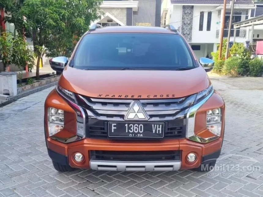 Jual Mobil Mitsubishi Xpander 2019 CROSS 1.5 di Kalimantan Selatan Automatic Wagon Orange Rp 255.000.000