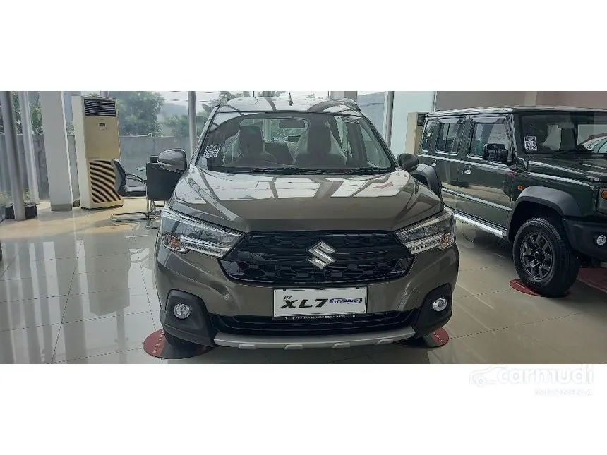 Jual Mobil Suzuki XL7 2024 BETA Hybrid 1.5 di Jawa Barat Automatic Wagon Abu
