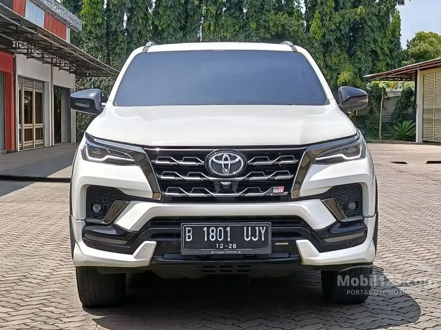 2021 Toyota Fortuner VRZ GR SPORT 4X2 SUV