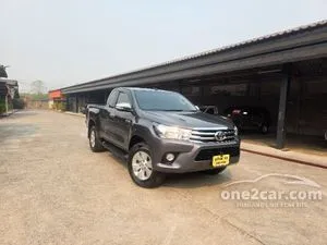 2017 Toyota HILUX REVO 2.4 E Prerunner Smart Cab Pickup