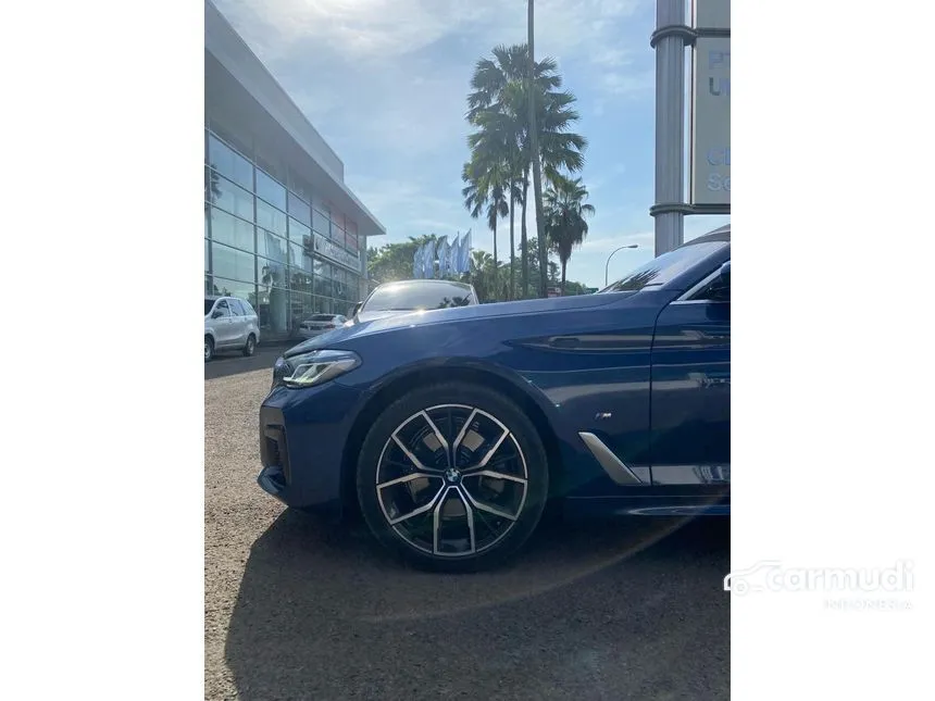 2022 BMW 520i M Sport Sedan