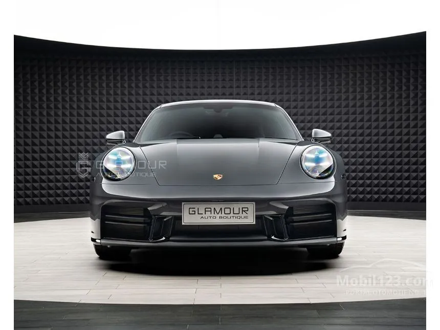 Jual Mobil Porsche 911 2024 Carrera 3.0 di DKI Jakarta Automatic Coupe Abu
