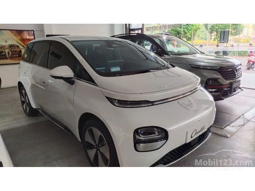 Jual Mobil Wuling Cloud EV 2024 EV di DKI Jakarta Automatic Hatchback Putih Rp 395.750.000