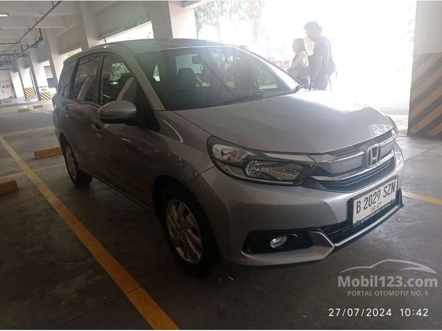 Jual Mobil Honda Mobilio 2017 E 1.5 di DKI Jakarta Automatic MPV Silver Rp 142.000.000
