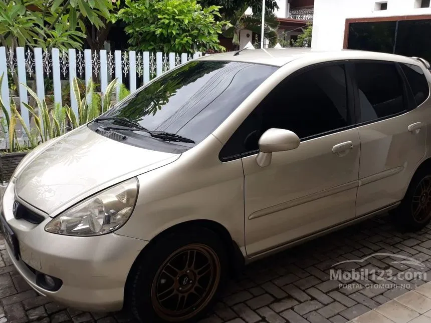 Jual Mobil Honda Jazz 2004 i