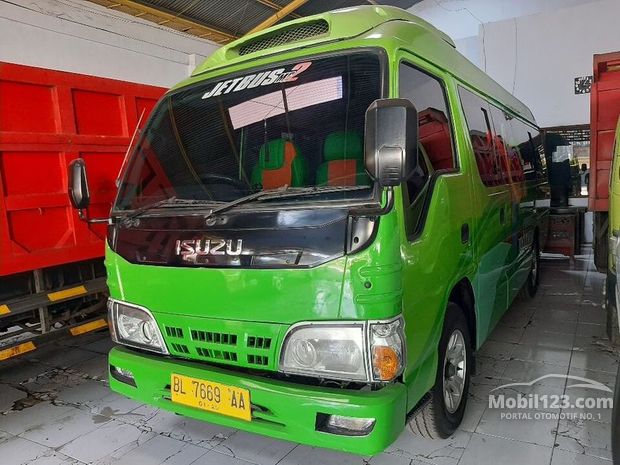  Isuzu Elf Minibus Mobil bekas dijual di Indonesia - Dari 9 Mobil di 