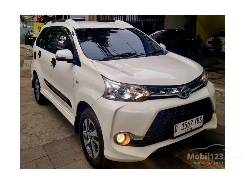 Jual Mobil Toyota Avanza 2018 Veloz 1.5 di Jawa Barat Manual MPV Putih Rp 183.000.000