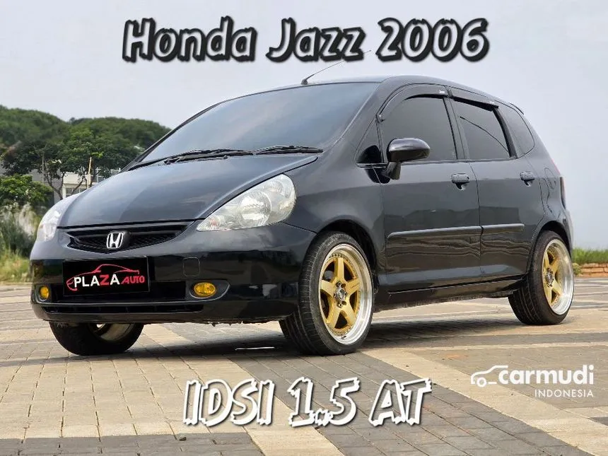 Jual Mobil Honda Jazz 2006 i