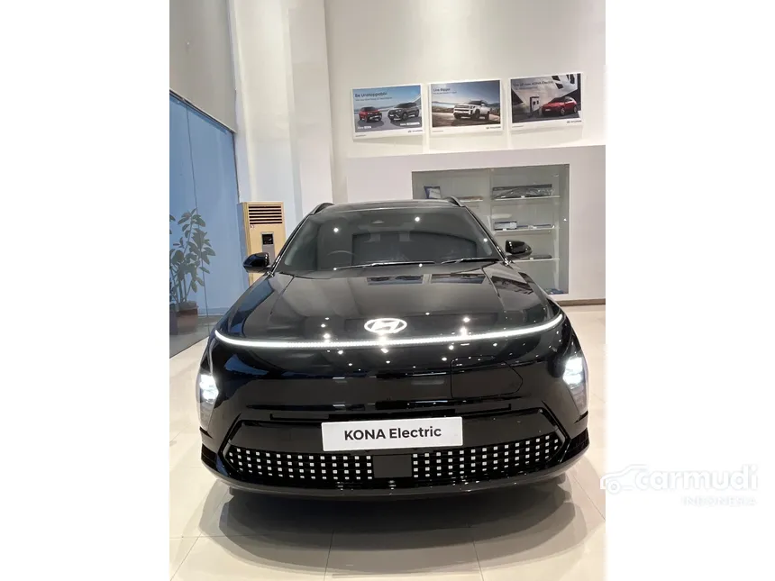 Jual Mobil Hyundai Kona 2025 Signature Long Range di Banten Automatic SUV Hitam Rp 600.000.000