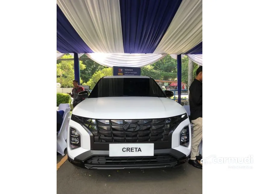 Jual Mobil Hyundai Creta 2024 Alpha 1.5 di Jawa Barat Automatic Wagon Hitam Rp 378.800.000