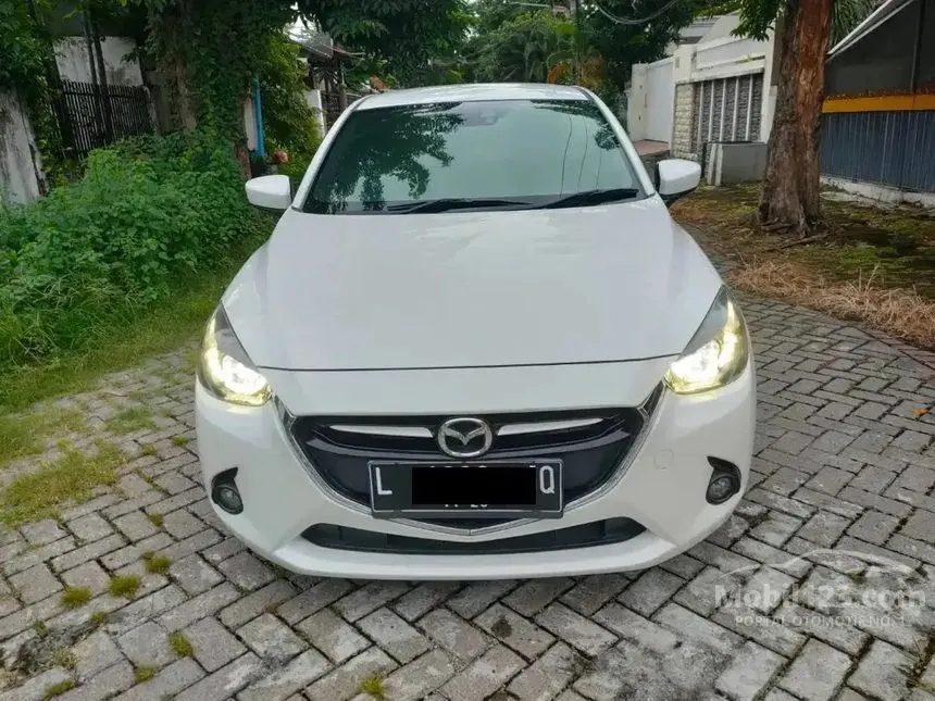 Jual Mobil Mazda 2 2020 GT 1.5 di Jawa Timur Automatic Hatchback Putih Rp 193.000.000