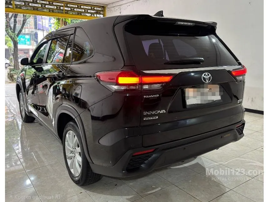 2023 Toyota Kijang Innova Zenix V (Premium Color) MPV