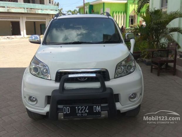  Toyota Rush S Mobil Tahun 2013-2013 Bekas Baru dijual di Indonesia 