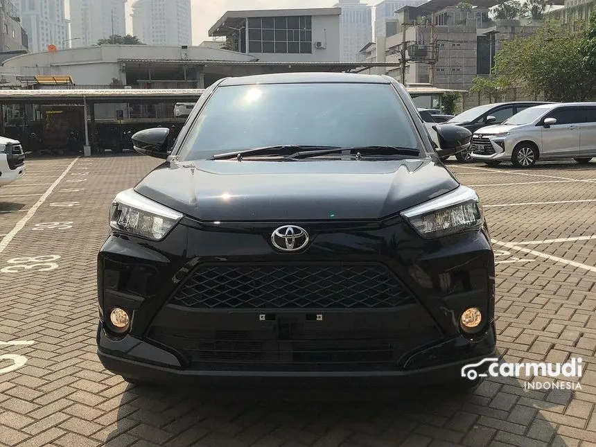 Jual Mobil Toyota Raize 2024 GR Sport 1.0 di Jawa Timur Automatic Wagon Hitam Rp 215.000.000
