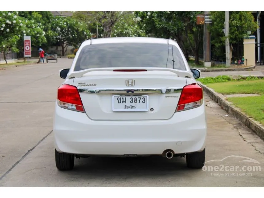 2013 Honda Brio Amaze V Sedan