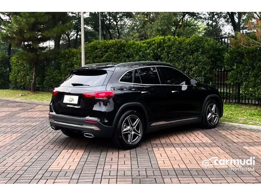 2022 Mercedes-Benz GLA200 AMG Line SUV