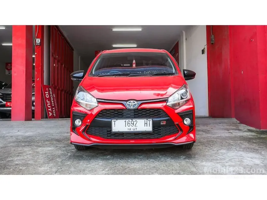 Jual Mobil Toyota Agya 2022 GR Sport 1.2 di Jawa Barat Automatic Hatchback Merah Rp 149.000.000