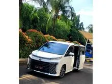 2022 Toyota Voxy 2.0 MPV ISTIMEWA