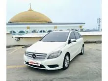 2013 Mercedes-Benz B200 1.6 Urban Hatchback