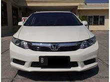Honda Civic 1.8 AT 2012 Putih Interior Orisinil