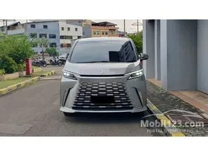 2026 Lexus LM 350 3.5 4 Seater MPV
