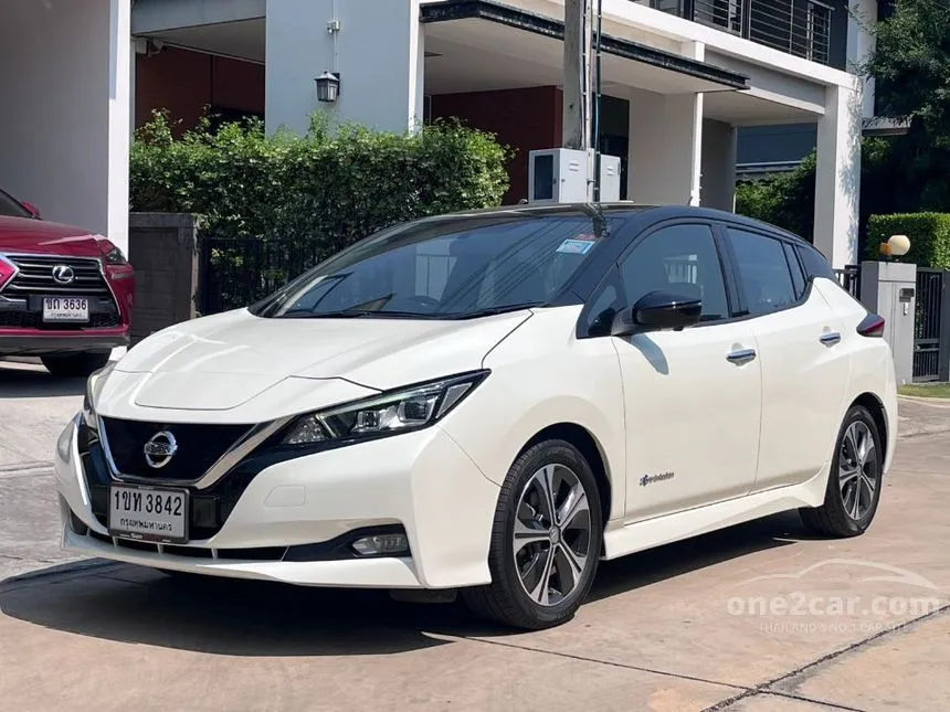 2020 Nissan LEAF Hatchback