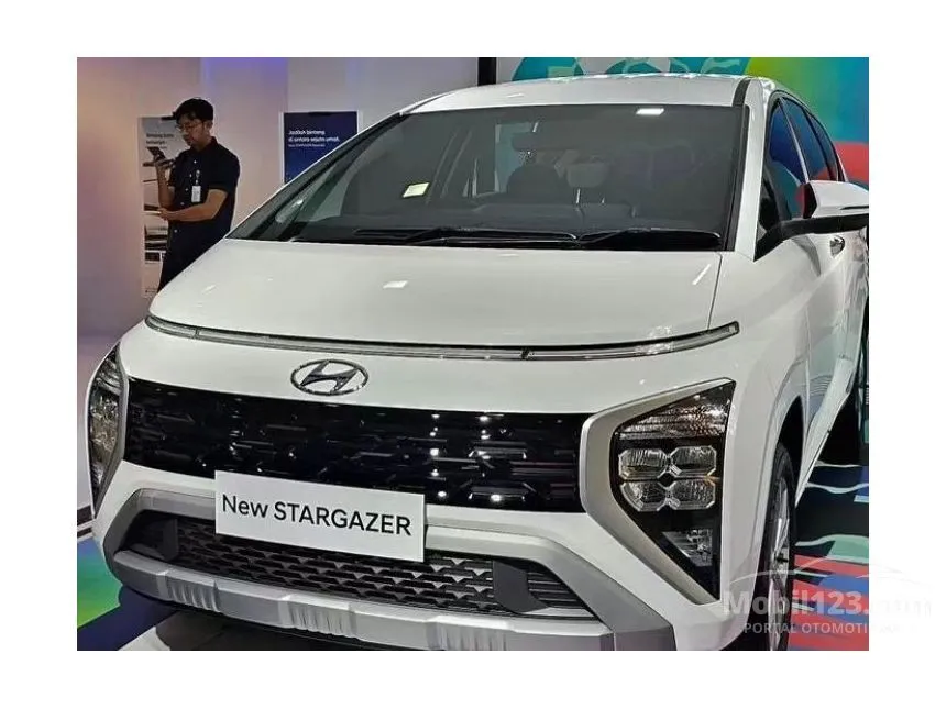 Jual Mobil Hyundai Stargazer 2023 Essential 1.5 di DKI Jakarta Automatic Wagon Putih Rp 260.000.000