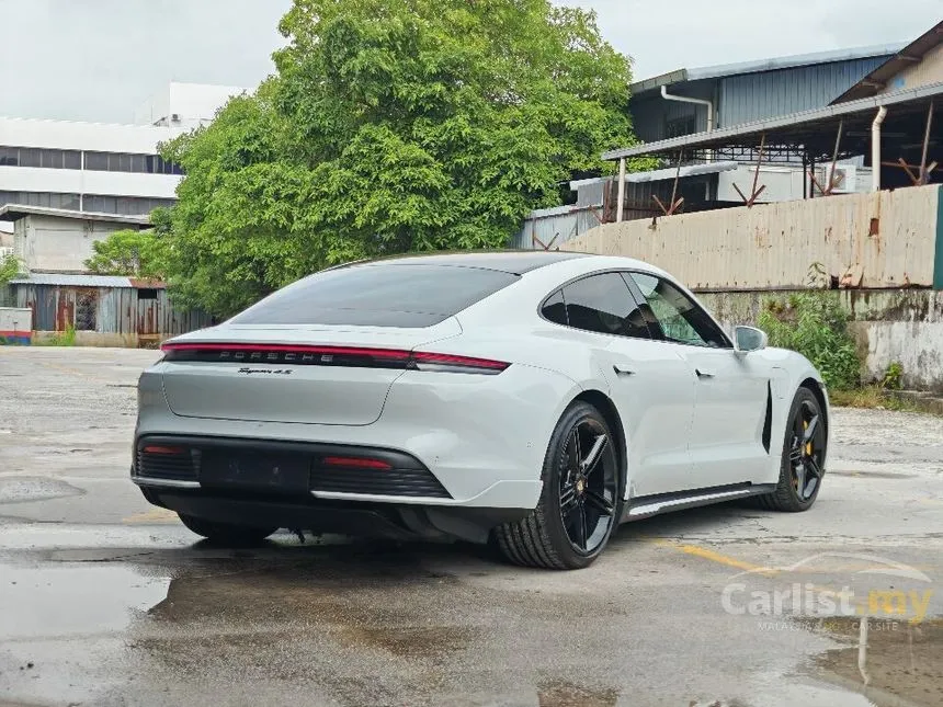 2020 Porsche Taycan 4S Sedan