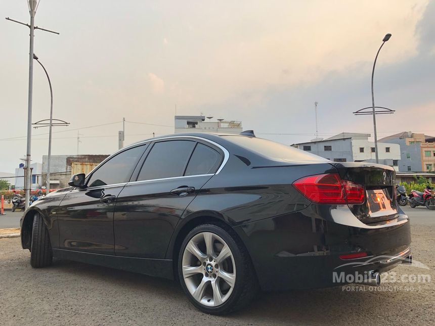 Jual Mobil BMW 335i 2013 Luxury 3.0 di DKI Jakarta Automatic Sedan ...