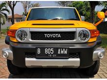 2017 Toyota FJ Cruiser 4.0 Automatic Low KM 3rban Like New