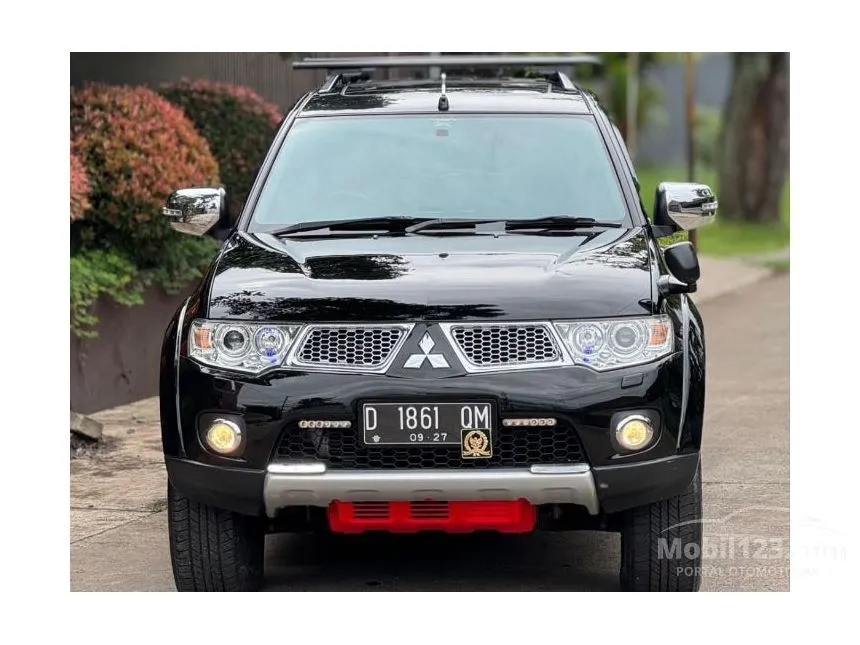 Jual Mobil Mitsubishi Pajero Sport 2012 Dakar 2.5 di Jawa Barat Automatic SUV Hitam Rp 280.000.000