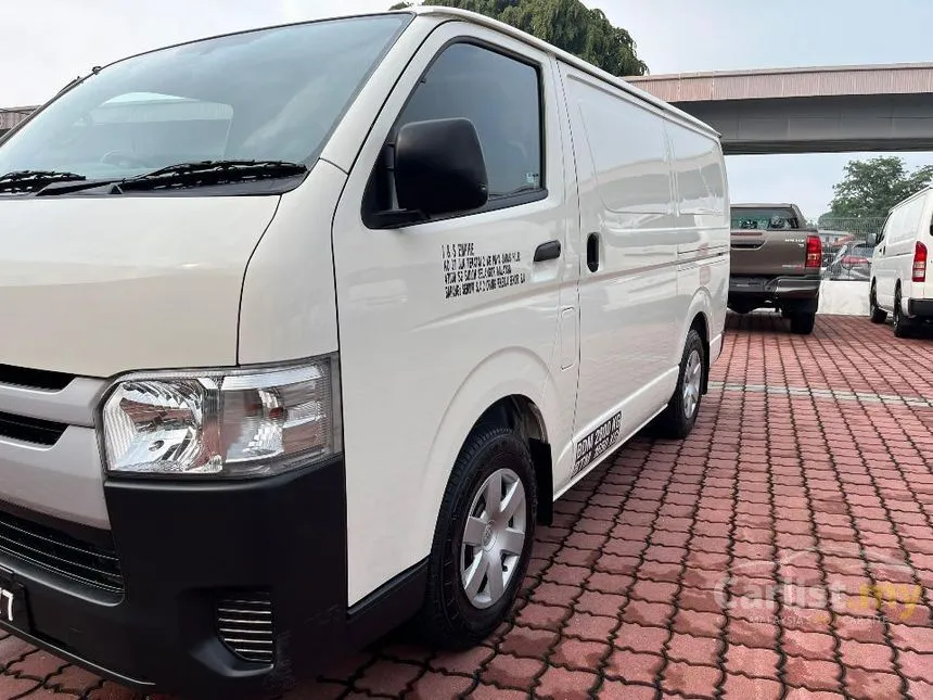 2022 Toyota Hiace Panel Van