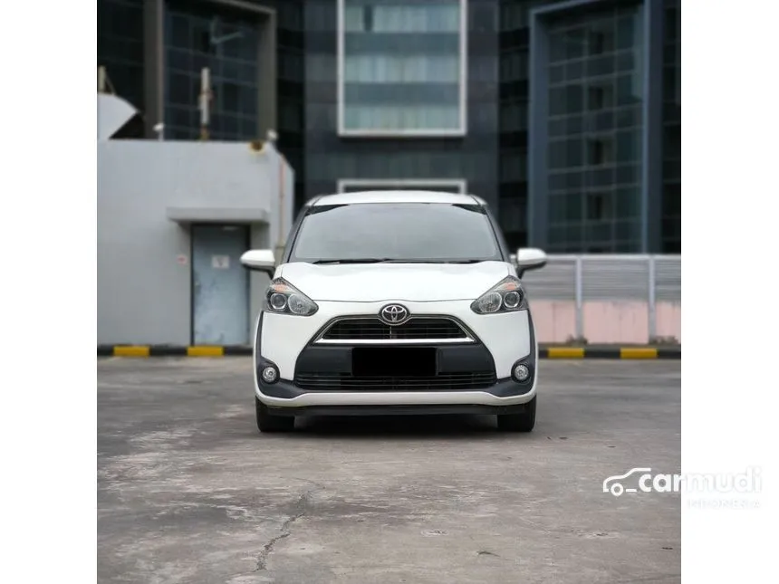 2016 Toyota Sienta V MPV