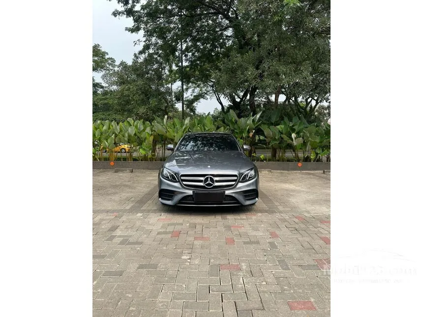 2017 Mercedes-Benz E300 AMG Line Sedan