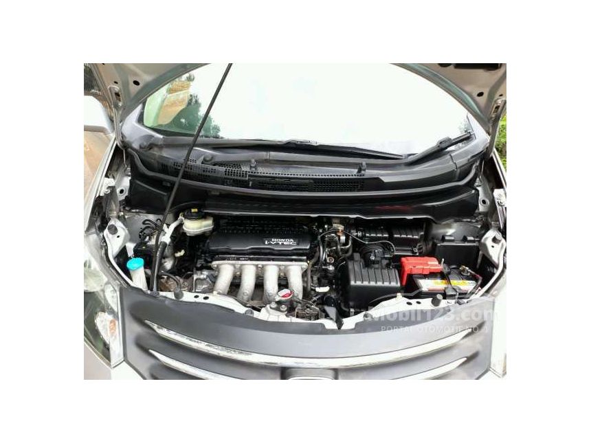 2011 Honda Freed 1.5 MPV