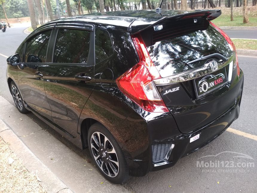 Jual Mobil  Honda  Jazz 2019 RS 1 5 di Banten Automatic 