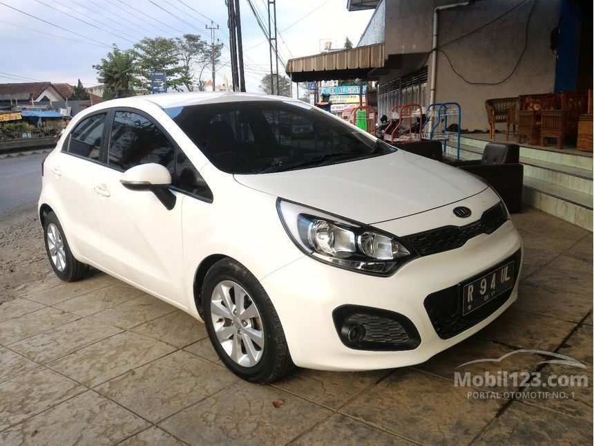 Jual Mobil KIA Rio 2012 UB 1.4 di Jawa Tengah Automatic 