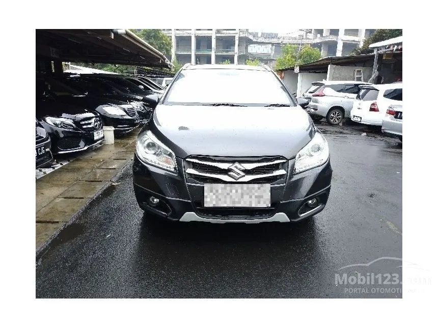Jual Mobil Suzuki SX4 S