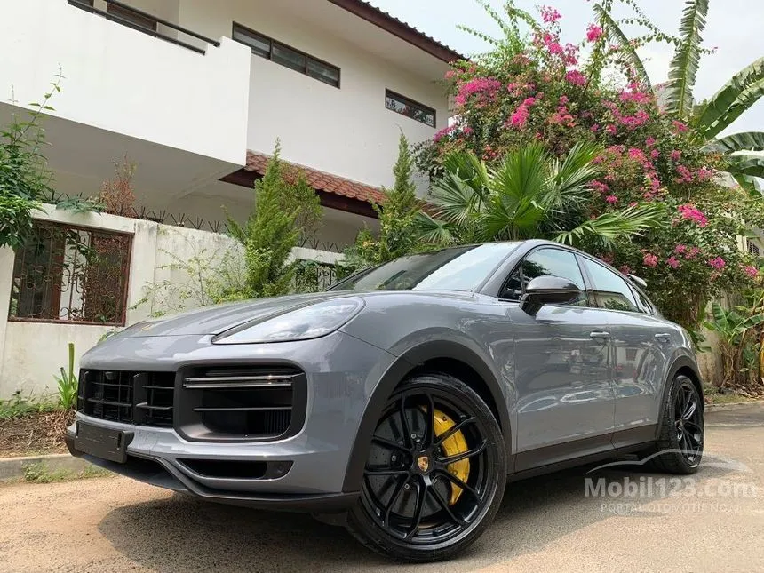 Jual Mobil Porsche Cayenne 2023 Turbo GT 4.0 di DKI Jakarta Automatic SUV Abu