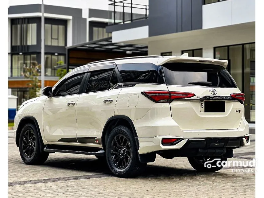 2022 Toyota Fortuner GR Sport 4X2 SUV