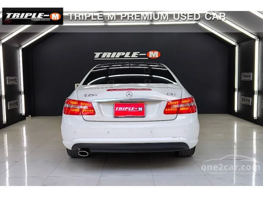 2011 Mercedes-Benz E250 Avantgarde BlueEFFICIENCY Coupe