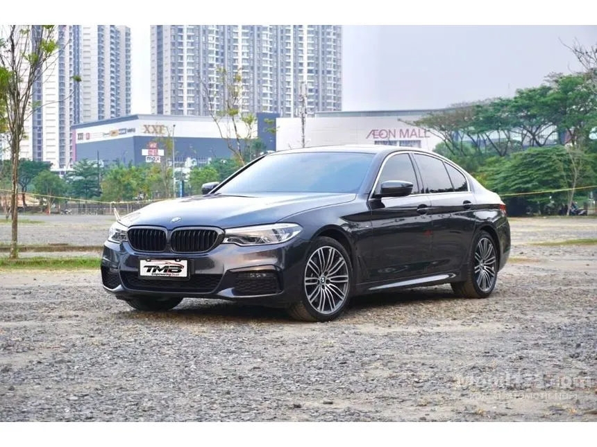 2019 BMW 530i M Sport Sedan