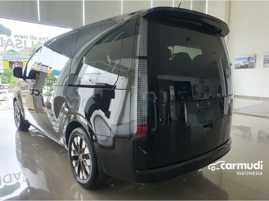 2023 Hyundai Staria Signature 7 Wagon