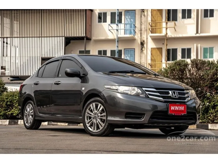 2013 Honda City V CNG Sedan