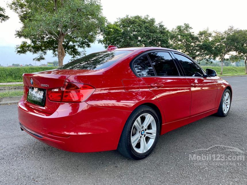 Jual Mobil BMW 320i 2013 Sport 2.0 di Banten Automatic Sedan Merah Rp ...