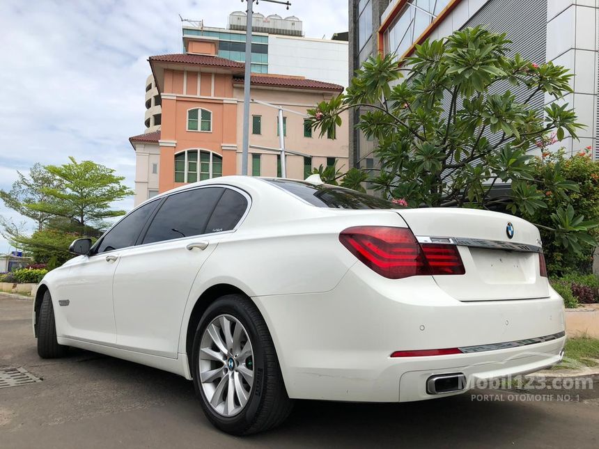 Bmw 740li f02