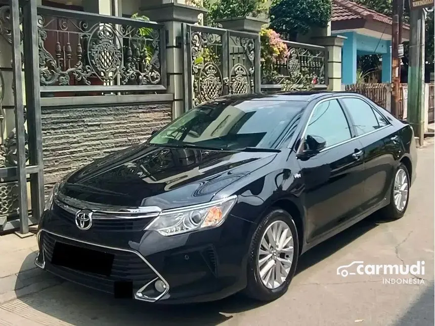 2018 Toyota Camry V Sedan