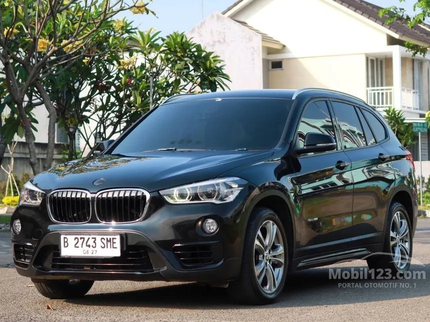 Jual Mobil BMW X1 2017 sDrive18i 1.5 di DKI Jakarta Automatic SUV Hitam Rp 320.000.000