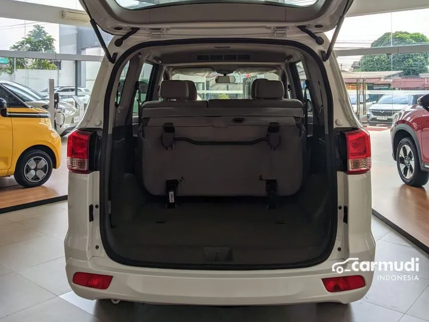 2024 Wuling Confero DB MPV