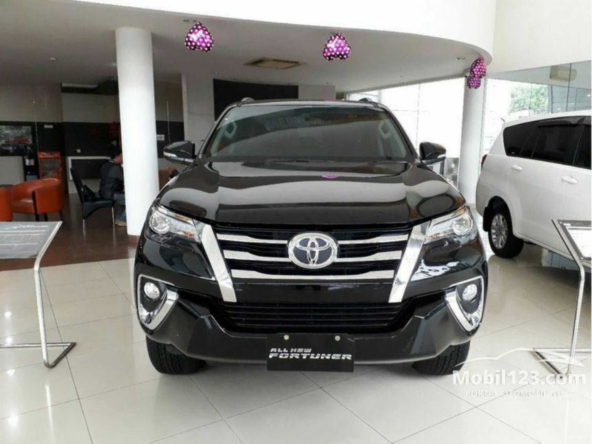 Jual Mobil Toyota Fortuner 2019 VRZ 2 4 di DKI Jakarta 